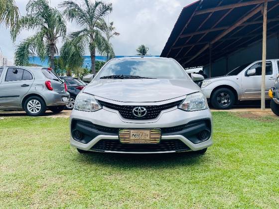 TOYOTA ETIOS 1.5 X SEDAN 16V FLEX 4P AUTOMÁTICO
